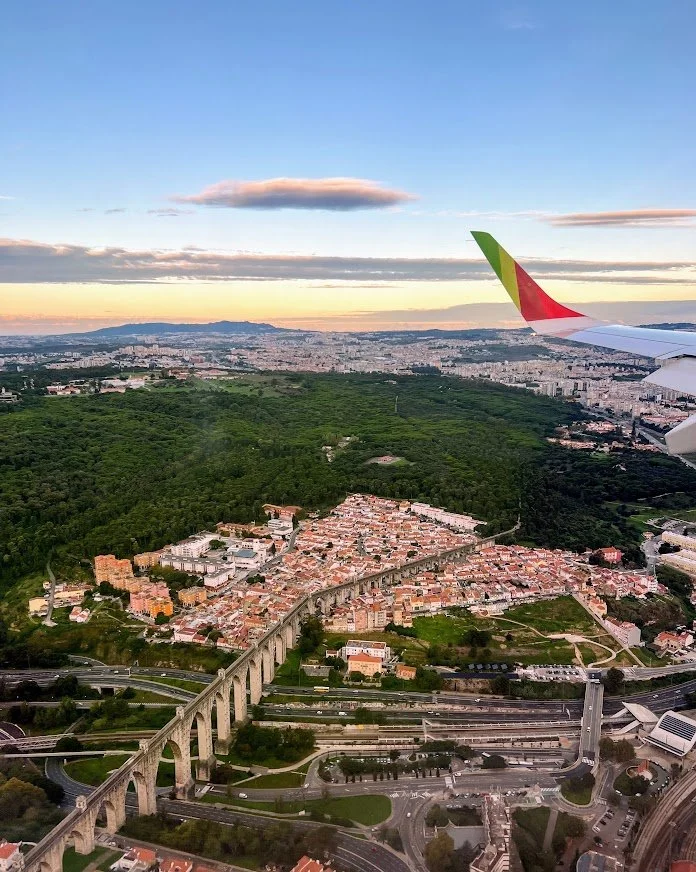 navigating lisbon airport