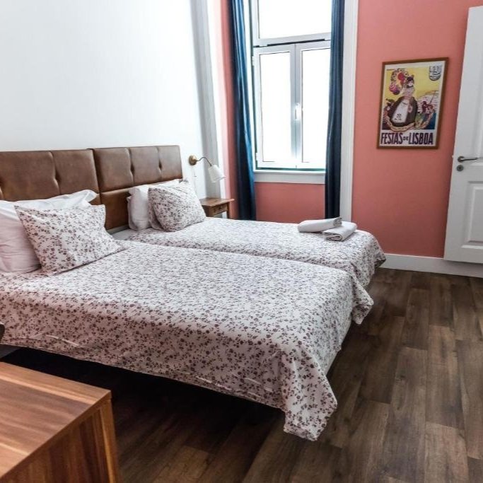 Home Lisbon Hostel