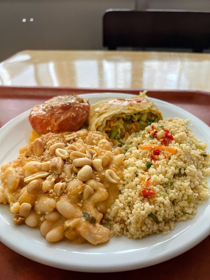 Cheap vegan food Porto.jpg