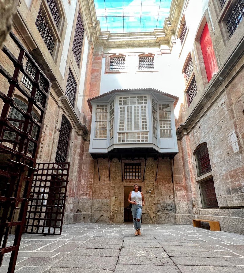 Free things to do in Porto Portugal.jpg