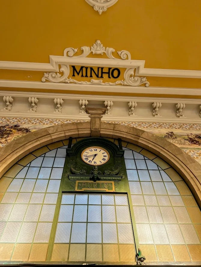 Sao Bento Station.jpg