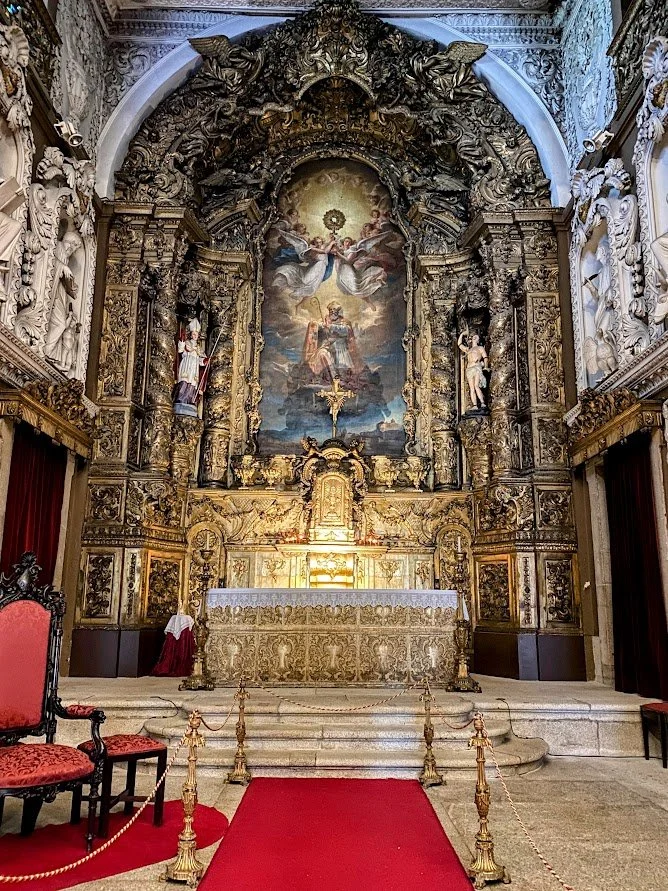 beautiful porto church.jpg