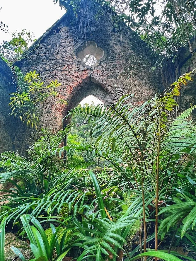 How to plan a trip to sintra.jpg