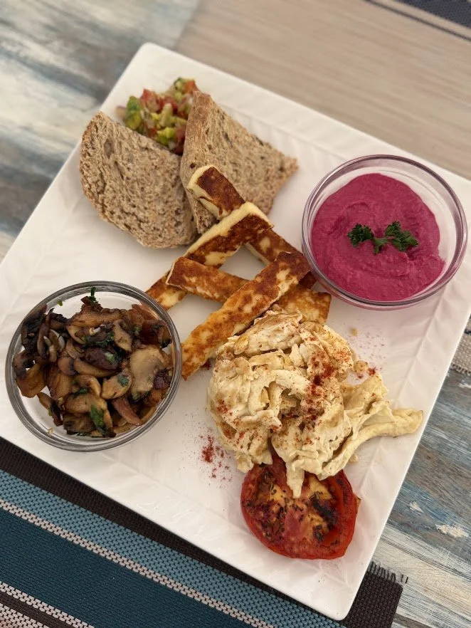 Restaurant in Diani beach with deaf staff