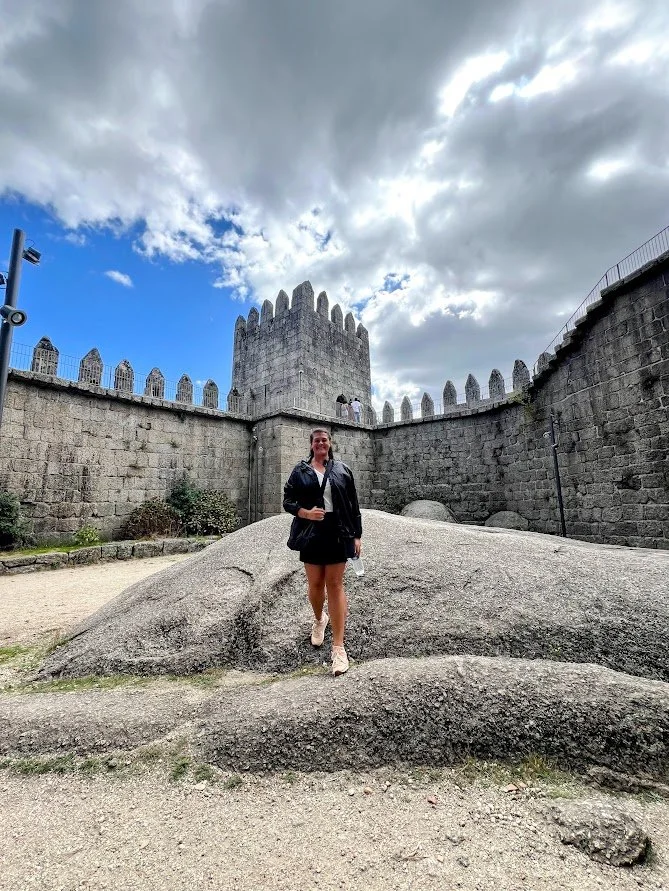 solo women travel lisbon