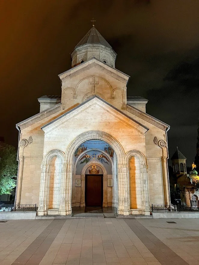 Kashveti St. George Church.jpg