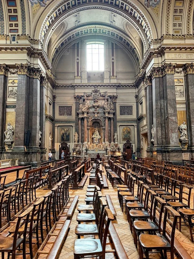 Beautiful church london.jpg