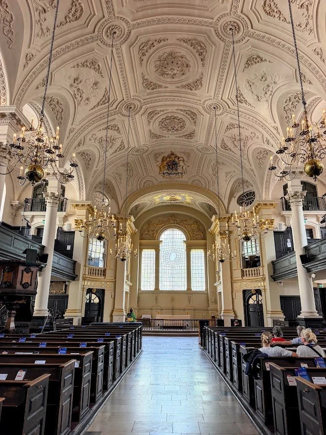 trafalgar square church.jpg