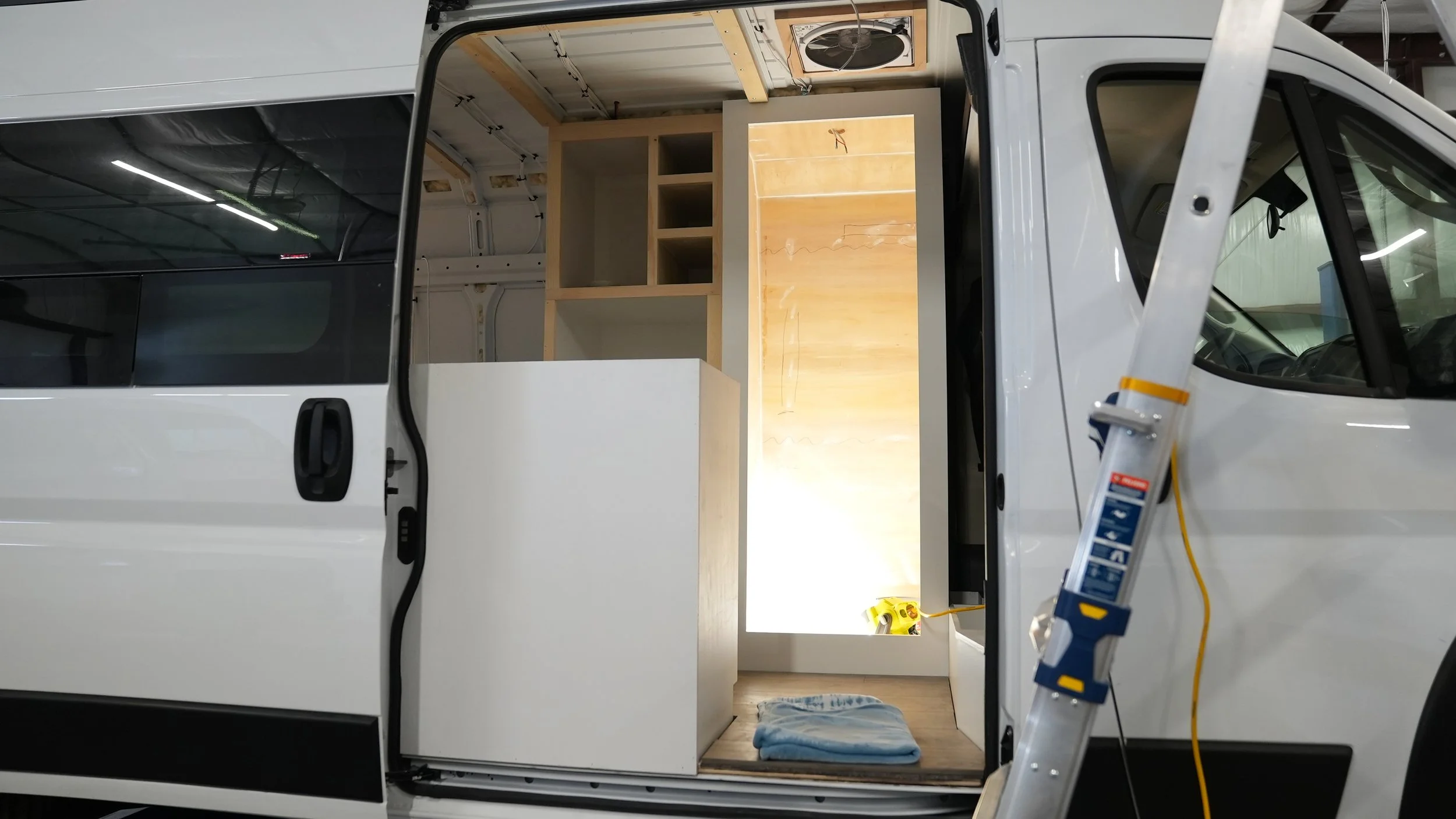 mountain made vans cost