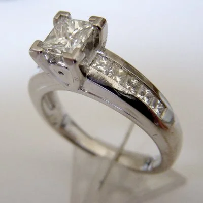 Princess Cut Diamond Engagement Ring in Platinum