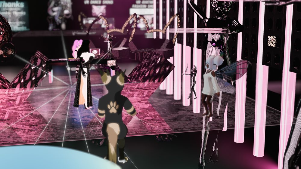 VRChat_2023-10-14_12-32-18.947_3840x2160.png