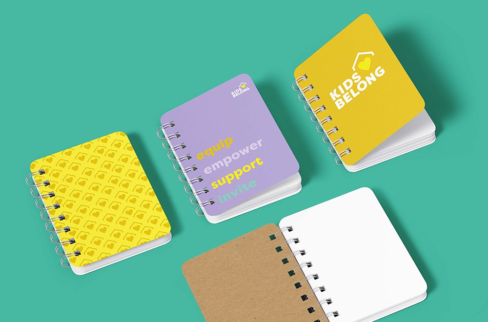 kidsbelong-mockup-notebooks-KRAFT-crop-low.jpg