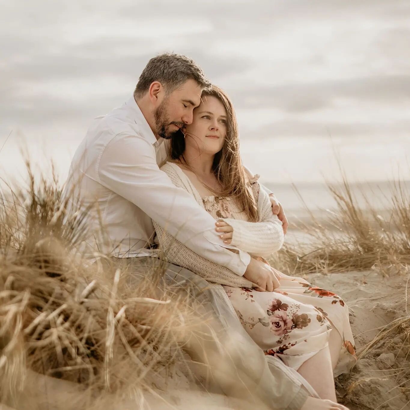 Sandy Sunday.

Last weekend I had the absolute pleasure to meet and photograph Lucy and Alonso.

Their wedding is coming up in April and I can't wait, but before then we managed to get together for this amazing session. Lucy suggested the location, a