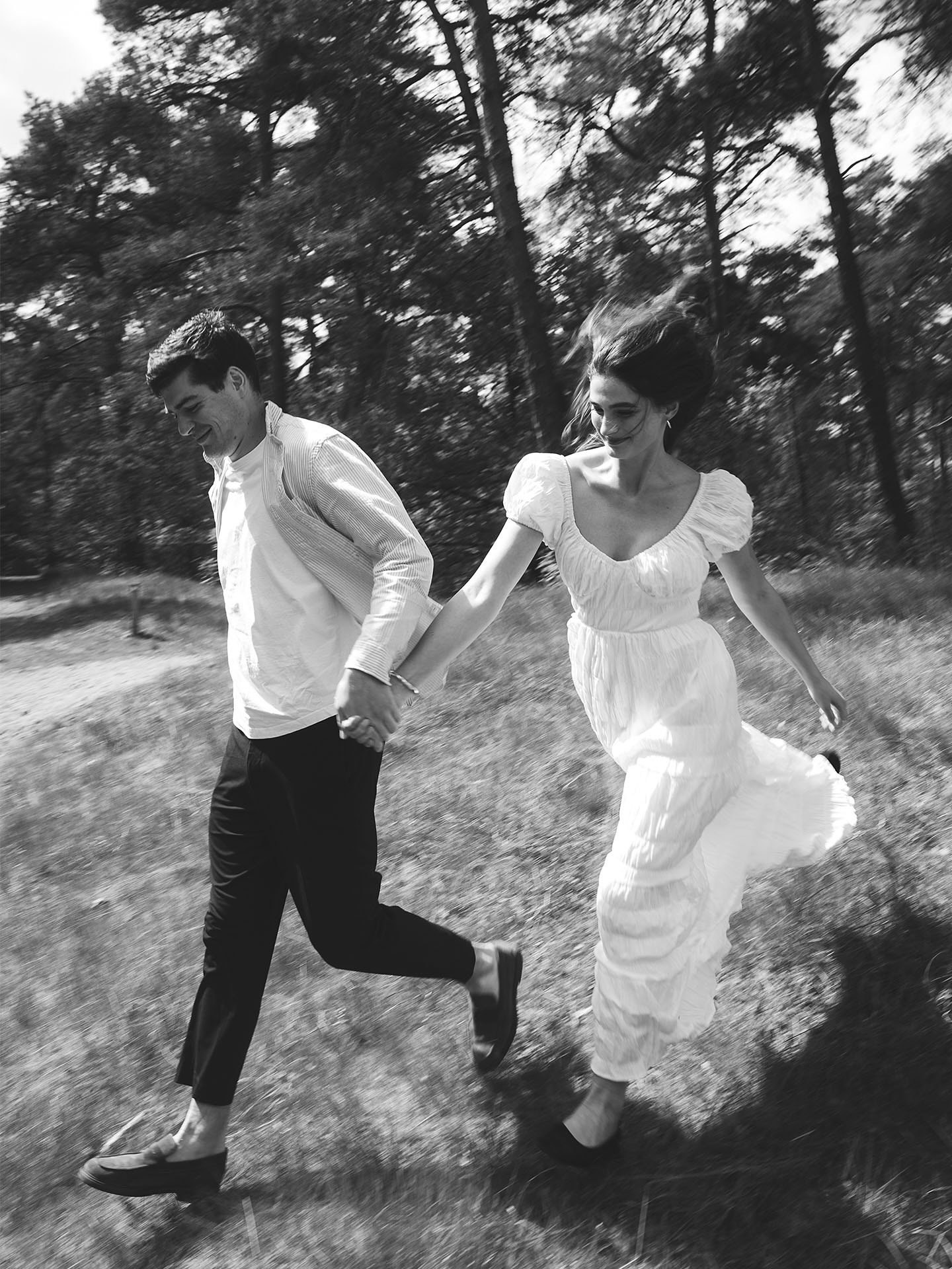 // L&amp;S &bull; Pre-wedding shoot; Meet Me In The Woods.

&quot;When taking a journey into the unknown&quot; turns into a love story 🫶🏼 ~ such a great song btw ;)

&mdash;&mdash;&mdash;

#lovestory #loveshoot #preweddingshoot #engaged #weddingpho