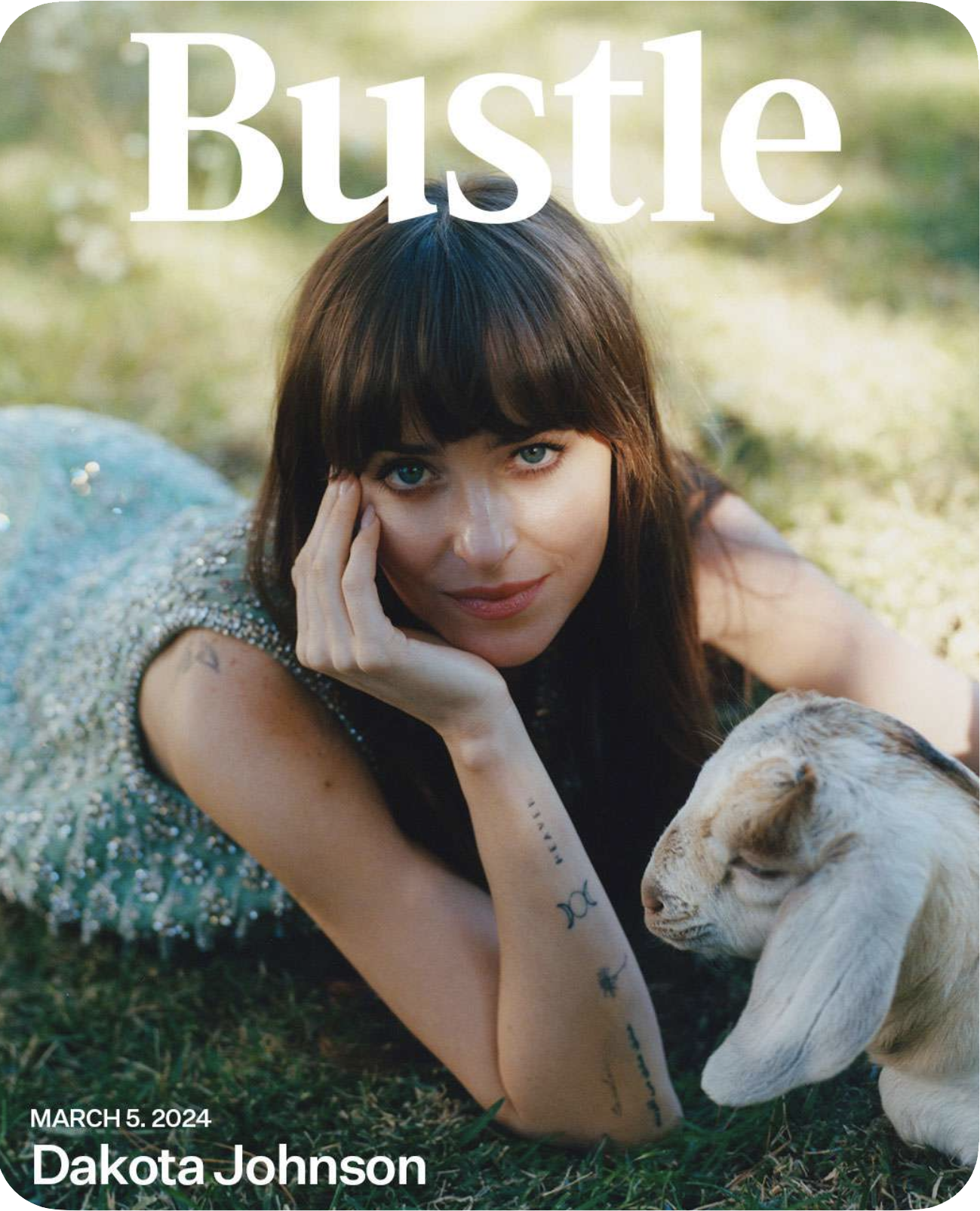 Bustle-Dakota.png