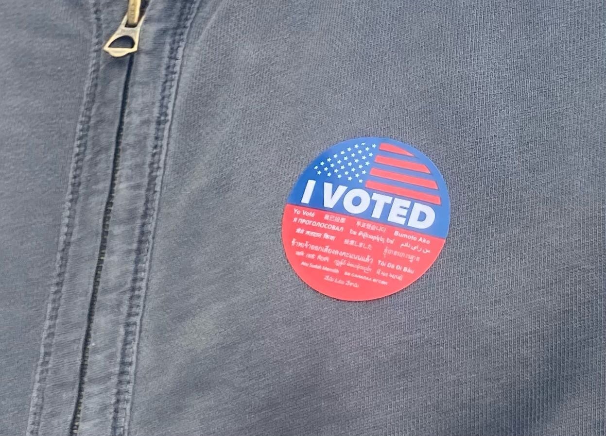 And there was a d at the drop box trying to influence voters. Even here in long beach??? #vote