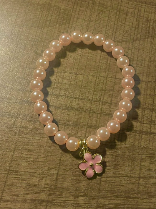 Divine Blossom Bracelet Pink.png