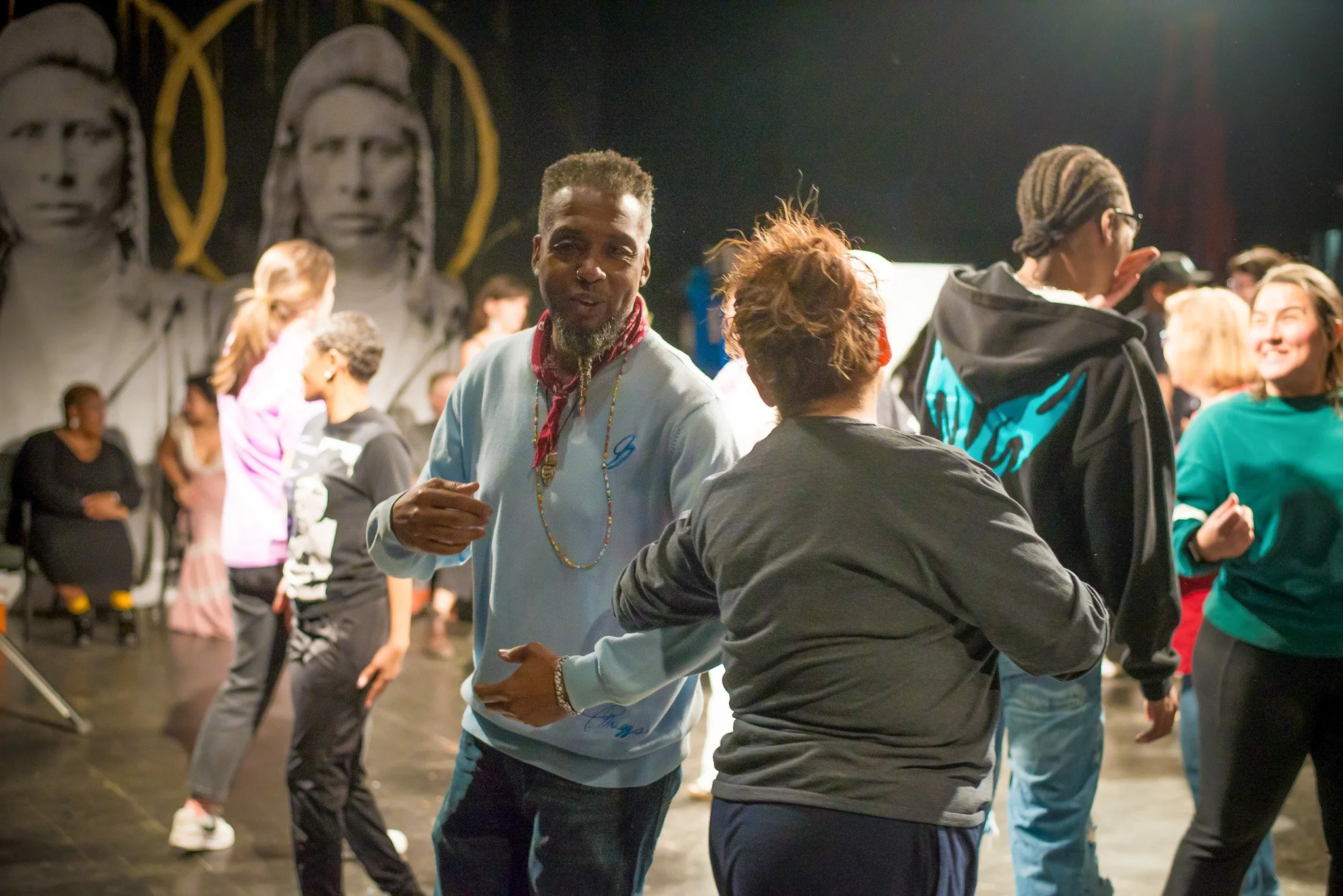 Even attendees do-si-do.