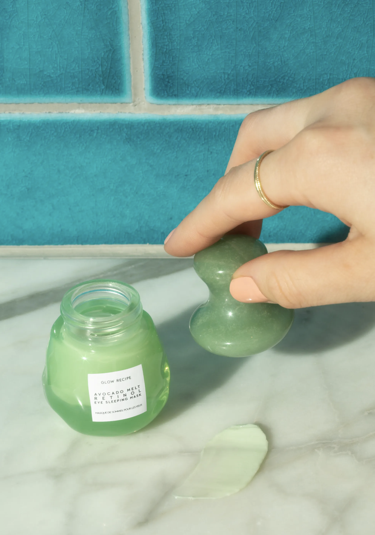 Get Rid Of Puffiness With A Lymphatic Massage