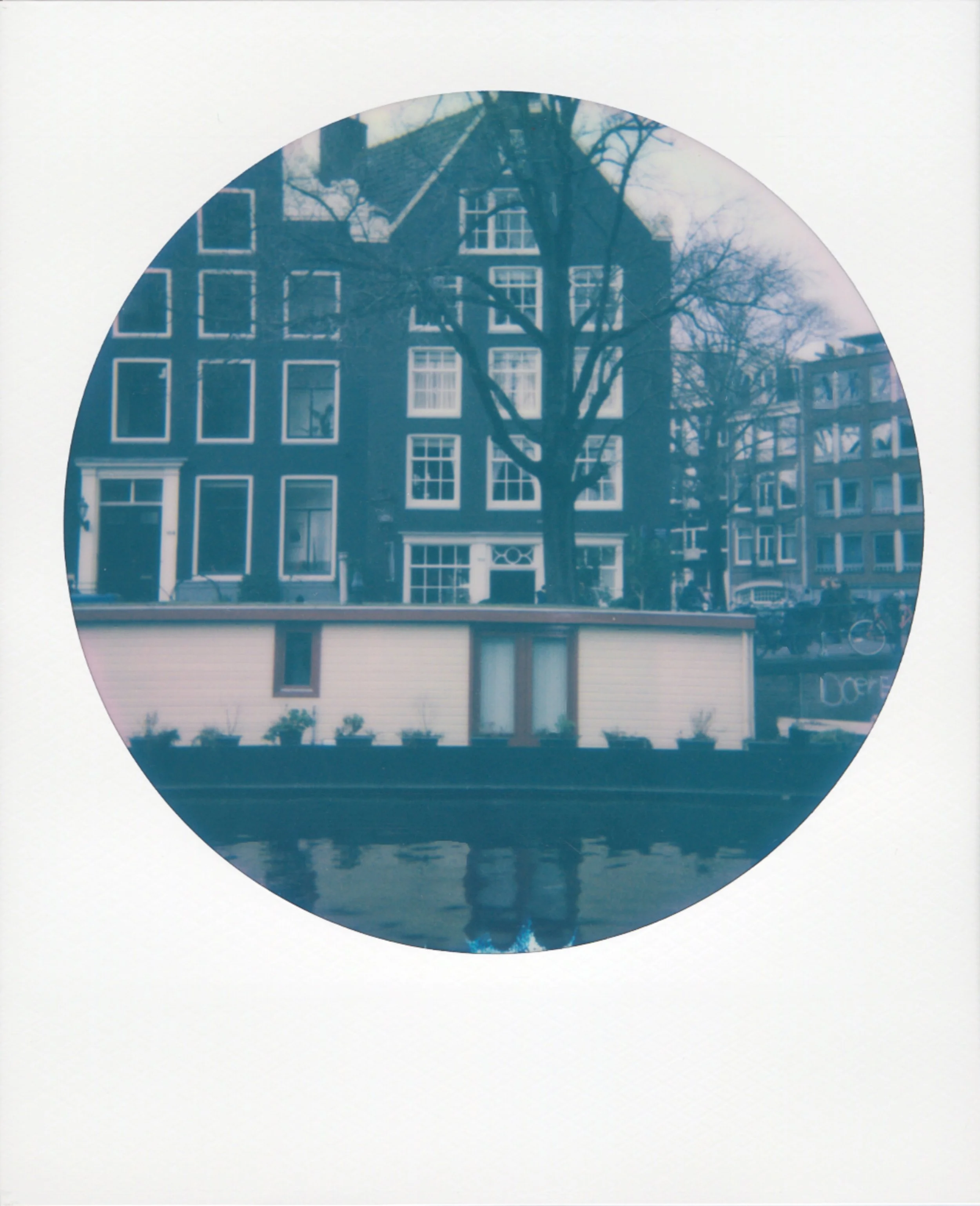 polaroid-europe-amsterdam-round-05.jpg