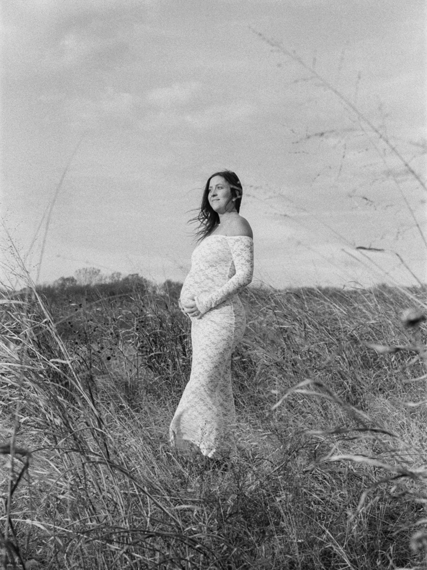 celebrating suzanne and josh&rsquo;s first-born on a chilly november texas morning 🌾✨💞

mix of @kodak #trix and @fujifilmx_us #x100f
