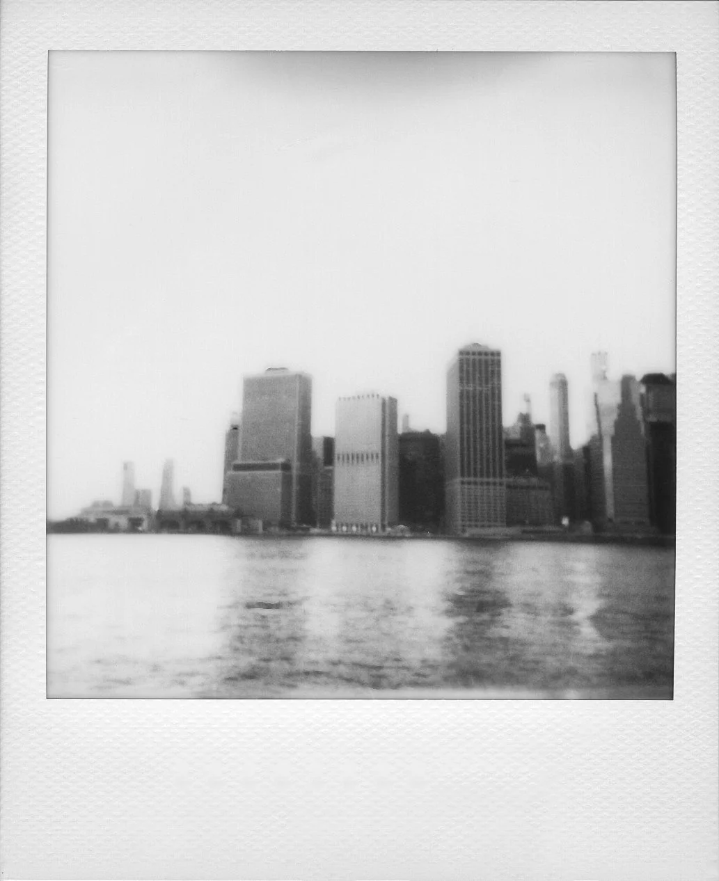 polaroid-new-york-city-blackandwhite-01.jpg