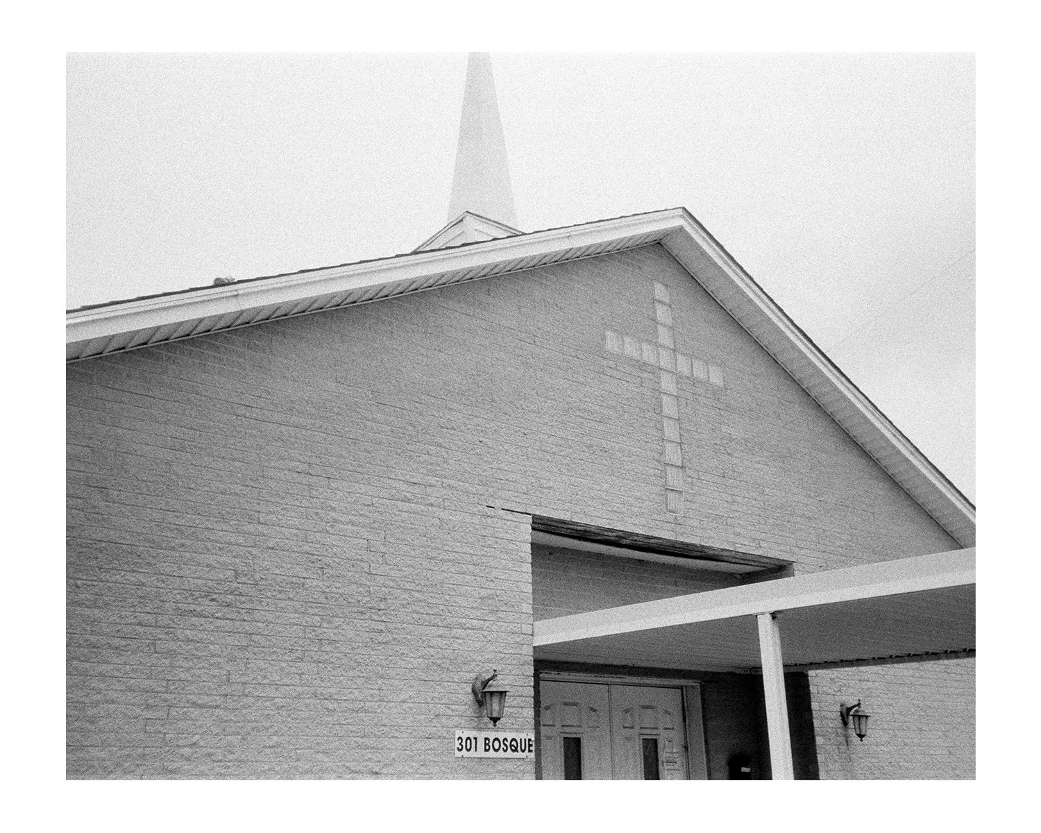 black and white photograph of church on bosque boulevard in waco texas