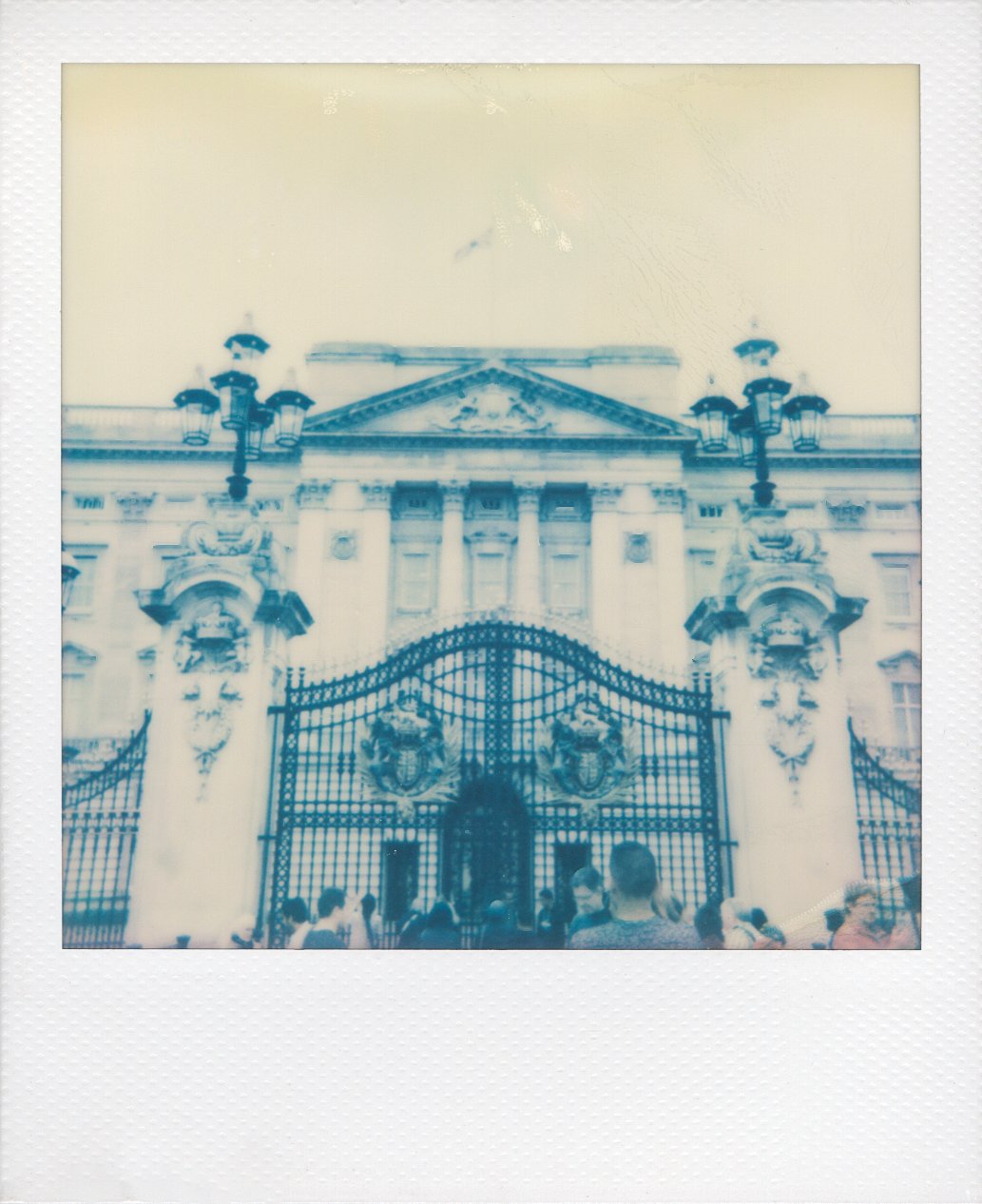 polaroid-europe-london-01.jpg