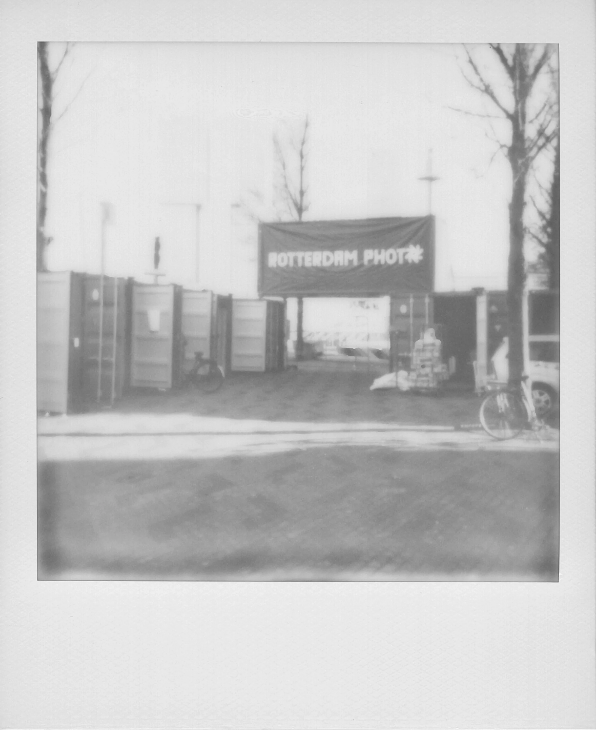 polaroid-europe-rotterdam-blackandwhite-08.jpg