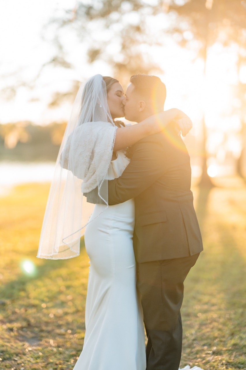 Stories and Stills Golden Hour Wedding Day Photo Shoot 4.jpeg