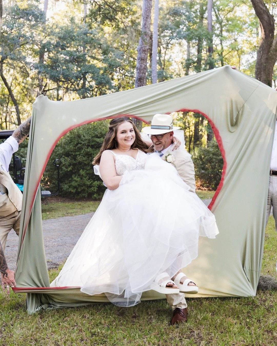 Sarah &amp; Markus said "I do" under the oaks at Wicklow Hall in Georgetown, SC 🤍 From the walk down the aisle to busting through the heart, this day was pure joy. Swipe to see it unfold.

Our team members live throughout the Southeast and