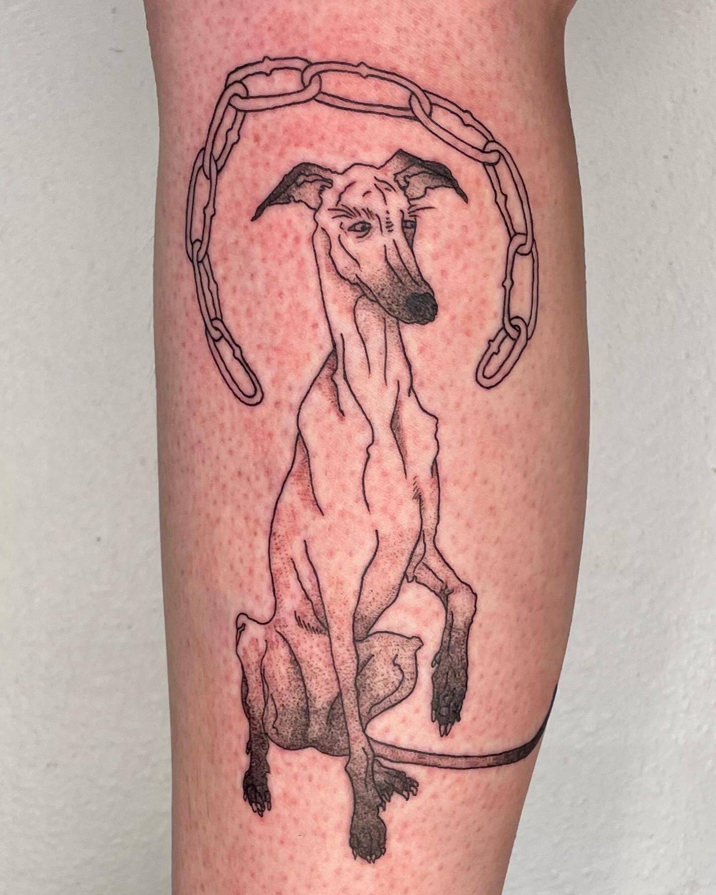 Thanks for getting this greyhound flash piece, Rachael! It was an absolute pleasure! 

#tattoo #pdxtattoo #pdxtattooartist #queertattooartist #art #queerart #lezliedorcus #blackworktattoo #lineworktattoo #qttr #flash #queertattoo #portlandtattoo  #cu