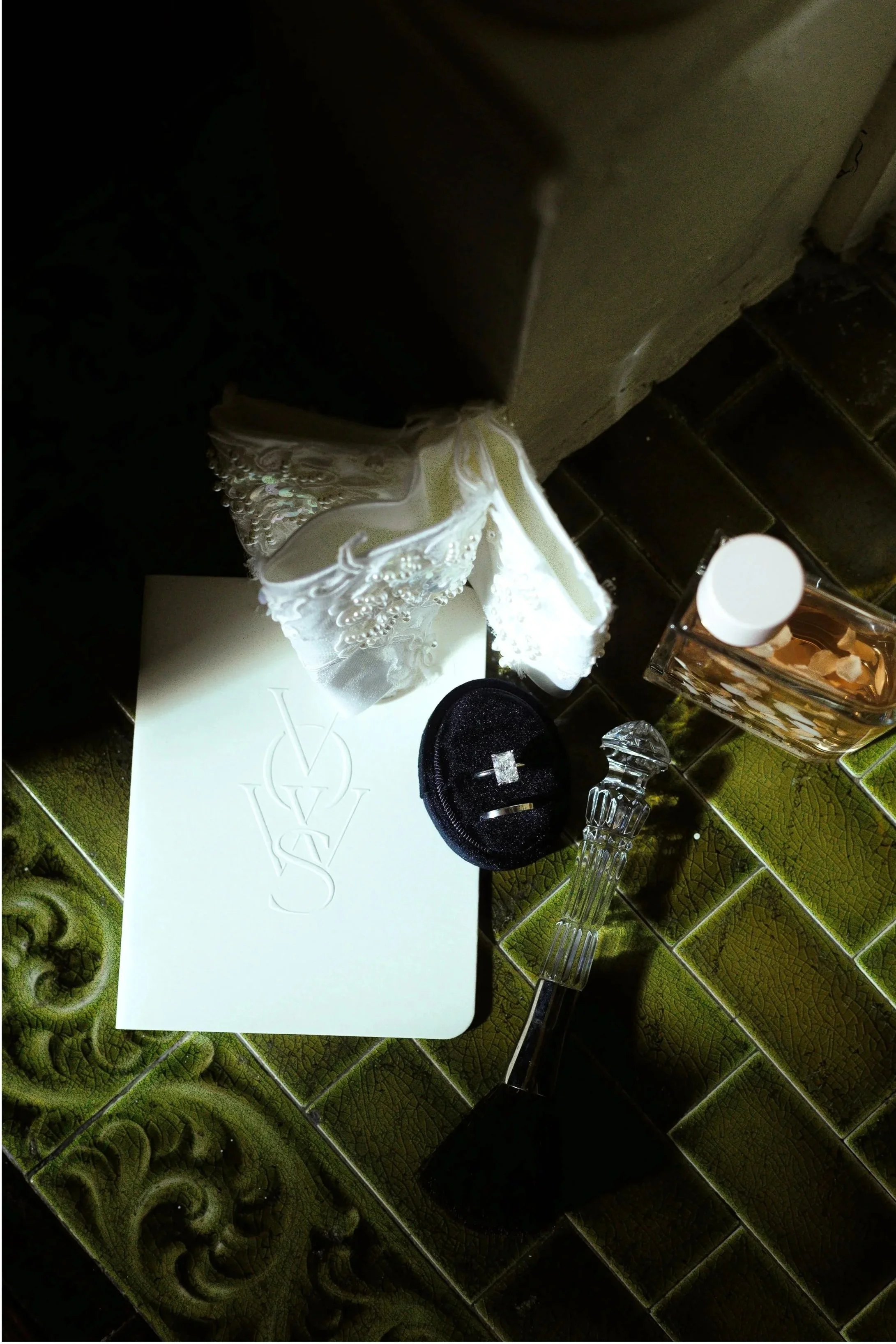 Documentary-style wedding photo of bride walking down the aisle with genuine reactions from guests in Chicago