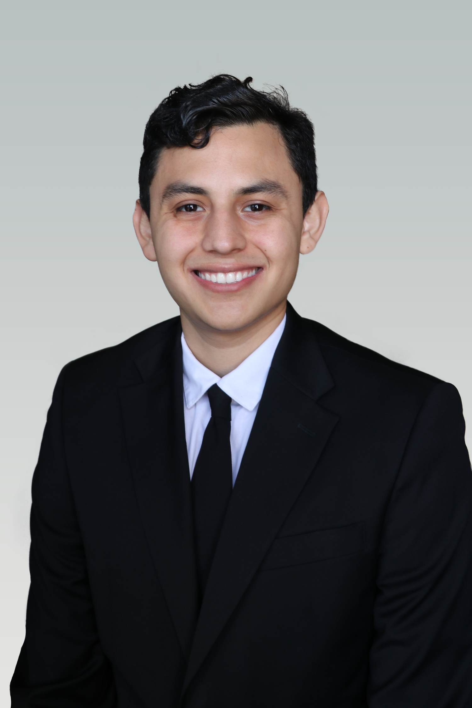 Abraham Arzola, BS