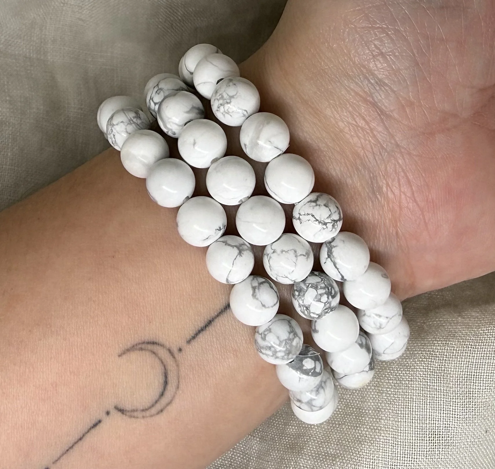 Howlite Bracelet | Calm & Emotional Healing