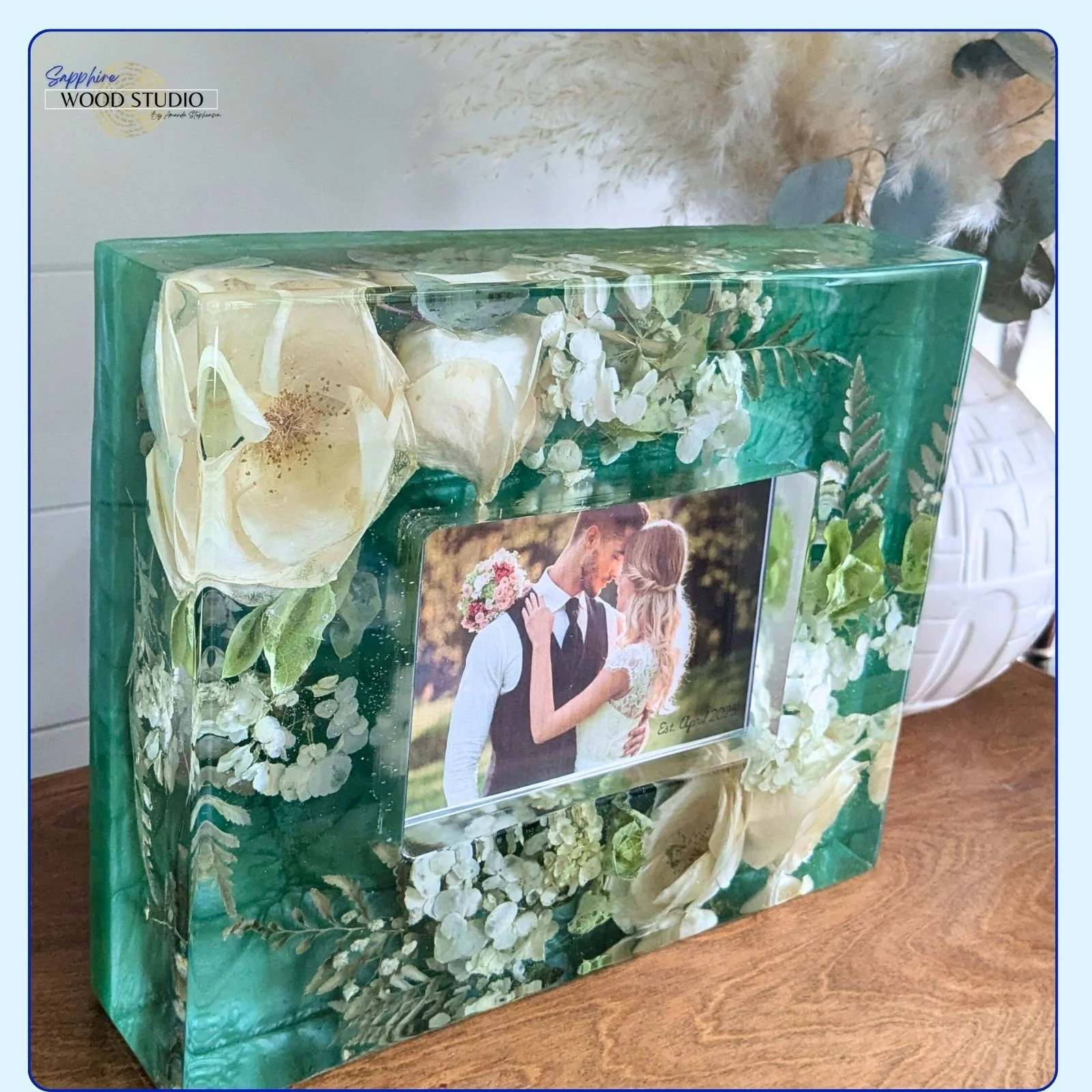 Grateful for the brides who trust me with their bouquets. 🥰
Really excited how this piece turned out. We added a little bit of green so each bloom popped. That's obviously a stock image but it's finished and ready for this couple's wedding portrait.