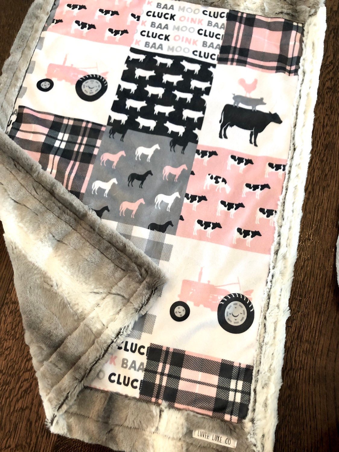https://i.etsystatic.com/7029920/r/il/8b1d9d/1803167224/il_fullxfull.1803167224_k9eb.jpg