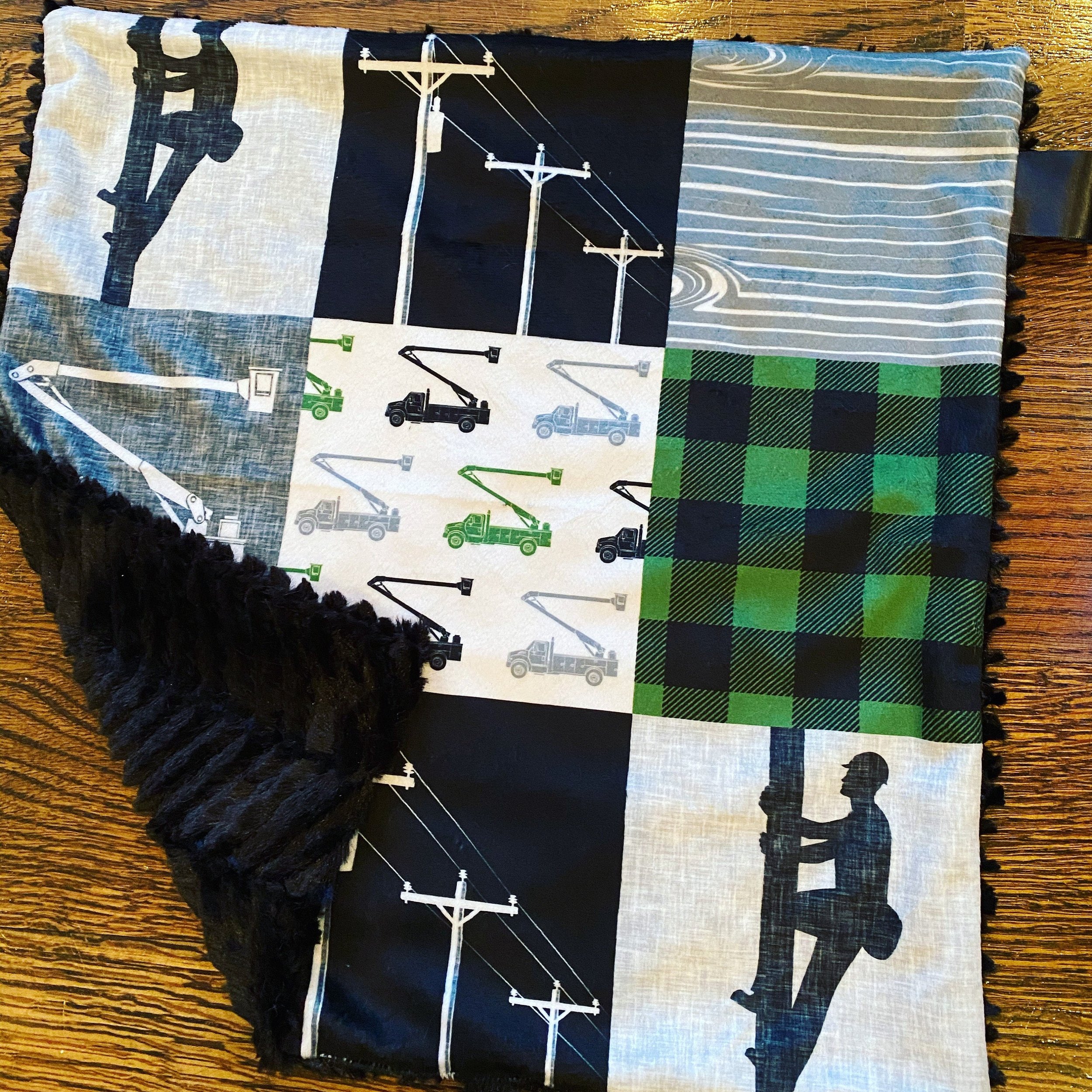 https://i.etsystatic.com/7029920/r/il/3a16d8/2158614166/il_fullxfull.2158614166_rzps.jpg