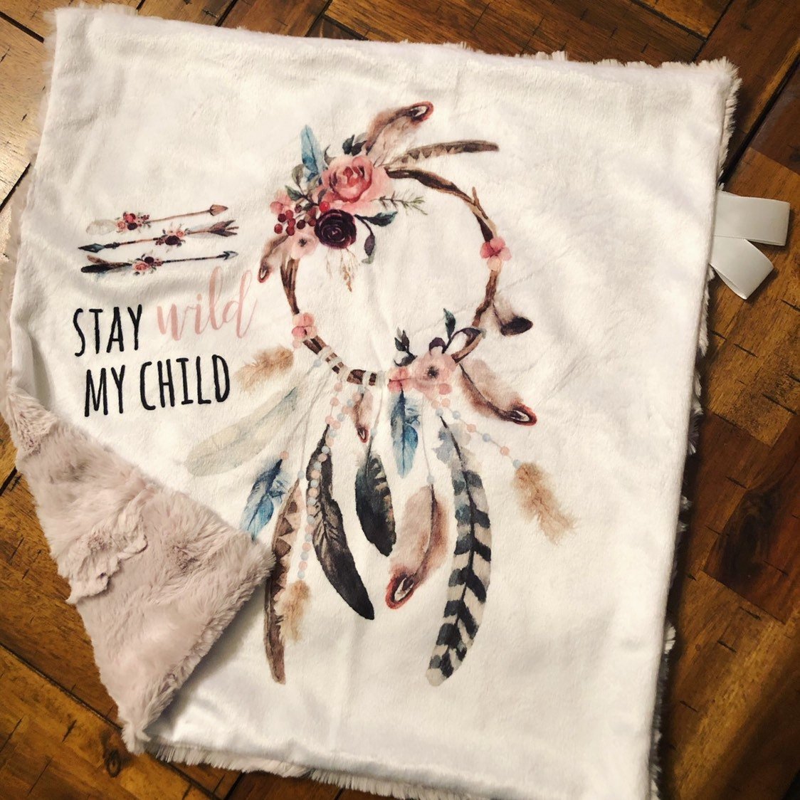 https://i.etsystatic.com/7029920/r/il/b5b094/2031299411/il_fullxfull.2031299411_tgv2.jpg
