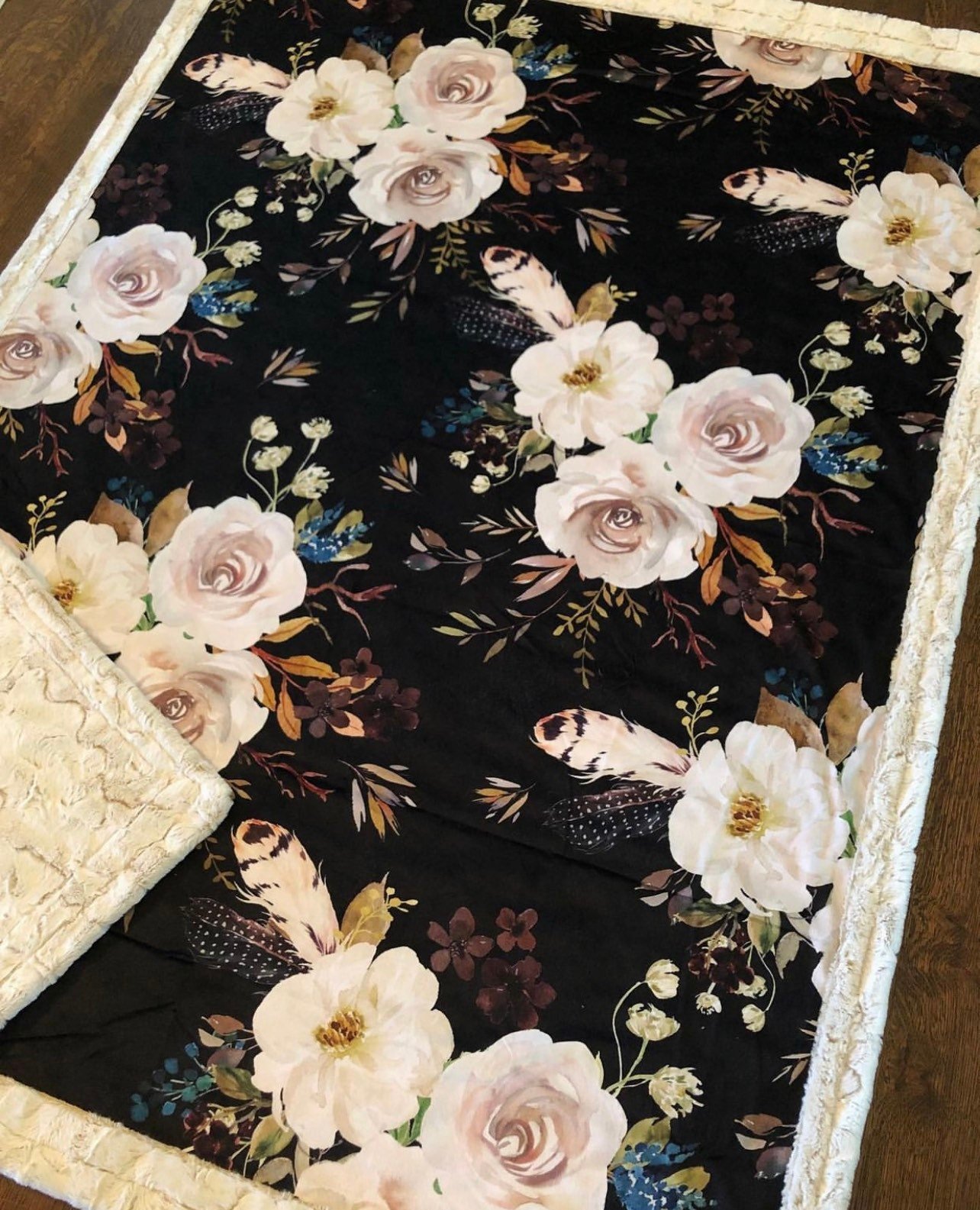 https://i.etsystatic.com/7029920/r/il/b4d040/3184395772/il_fullxfull.3184395772_ic93.jpg