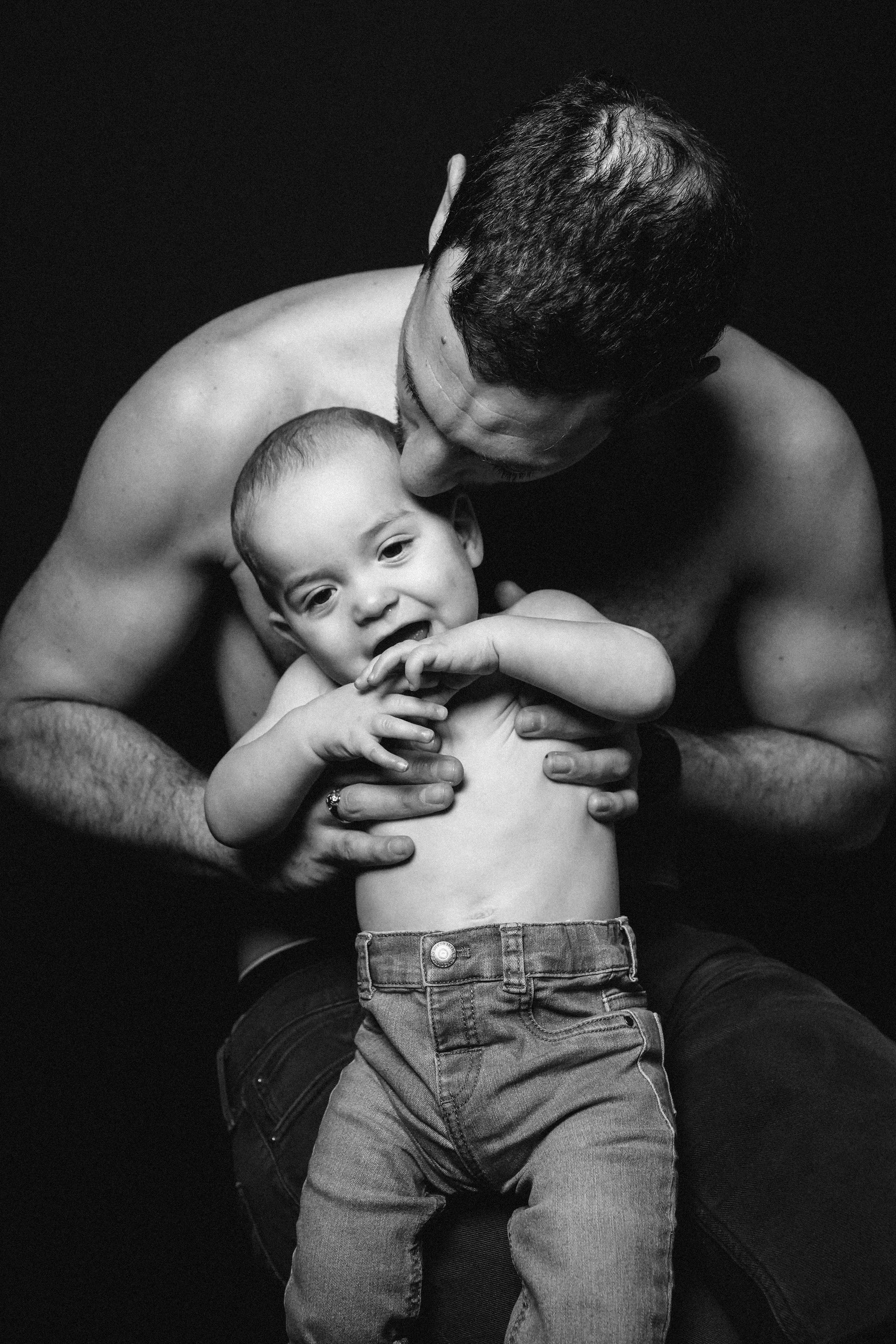 Shooting "émotion" - shooting studio famille Paris © AS Photographie Paris - Anne-Sophie Guebey