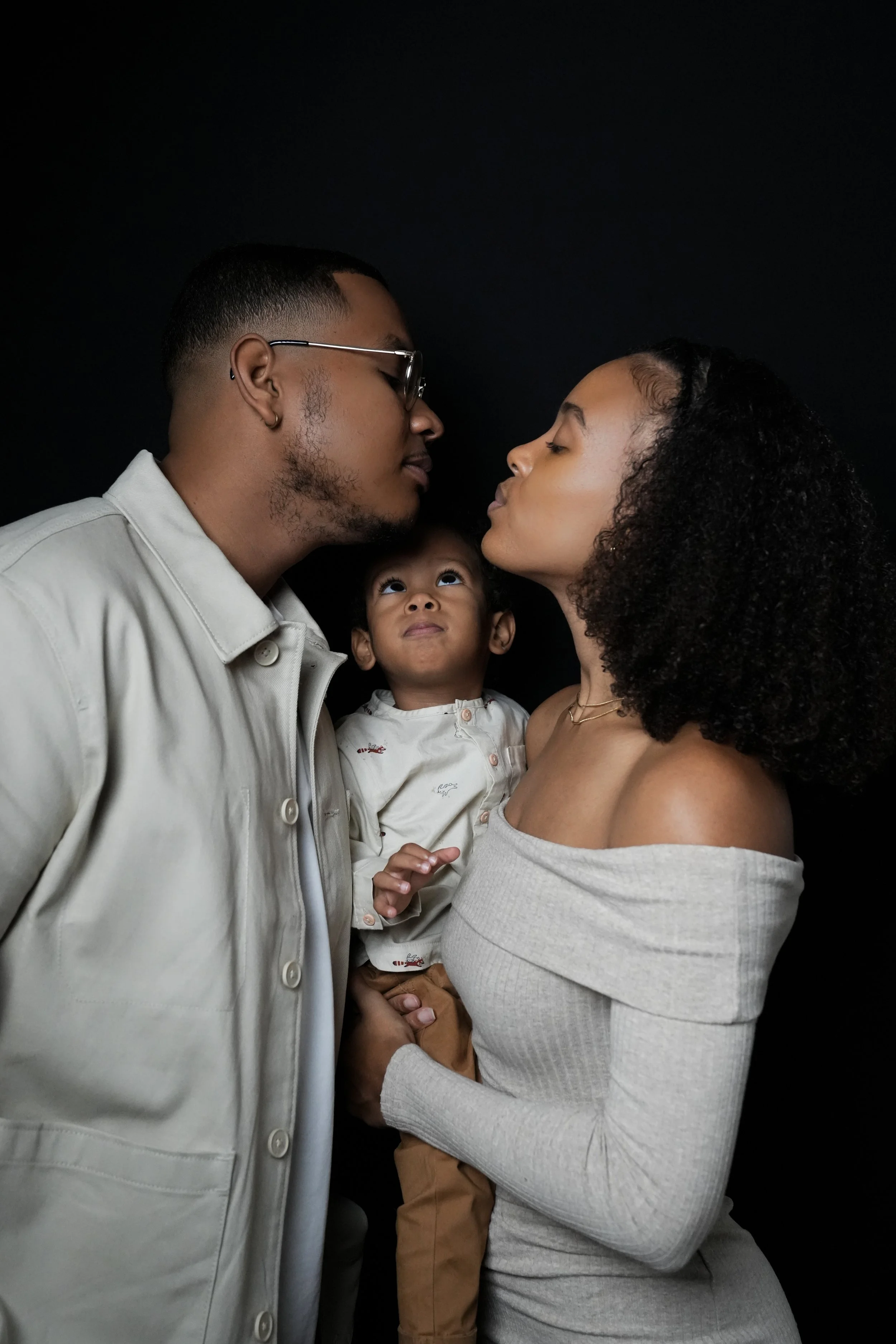 Shooting "émotion" - shooting studio famille Paris © AS Photographie Paris - Anne-Sophie Guebey