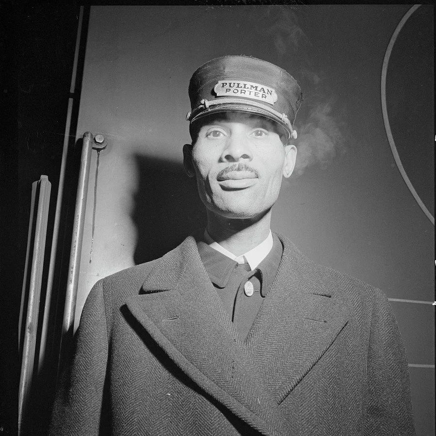 Chicago, Illinois. Pullman porter at the Union Station.jpg