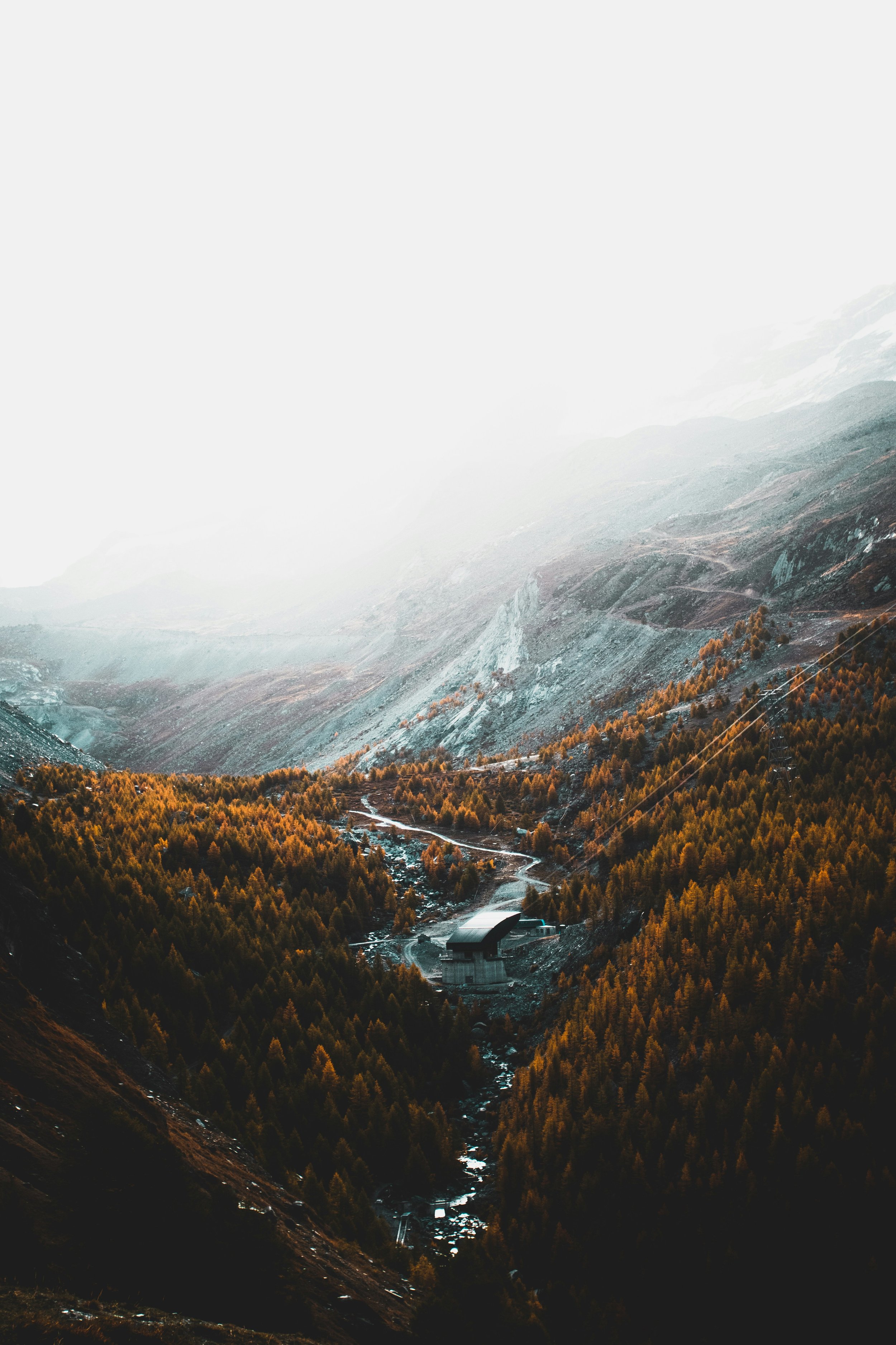 joshua-fuller-SFRVfLZ7ORo-unsplash.jpg