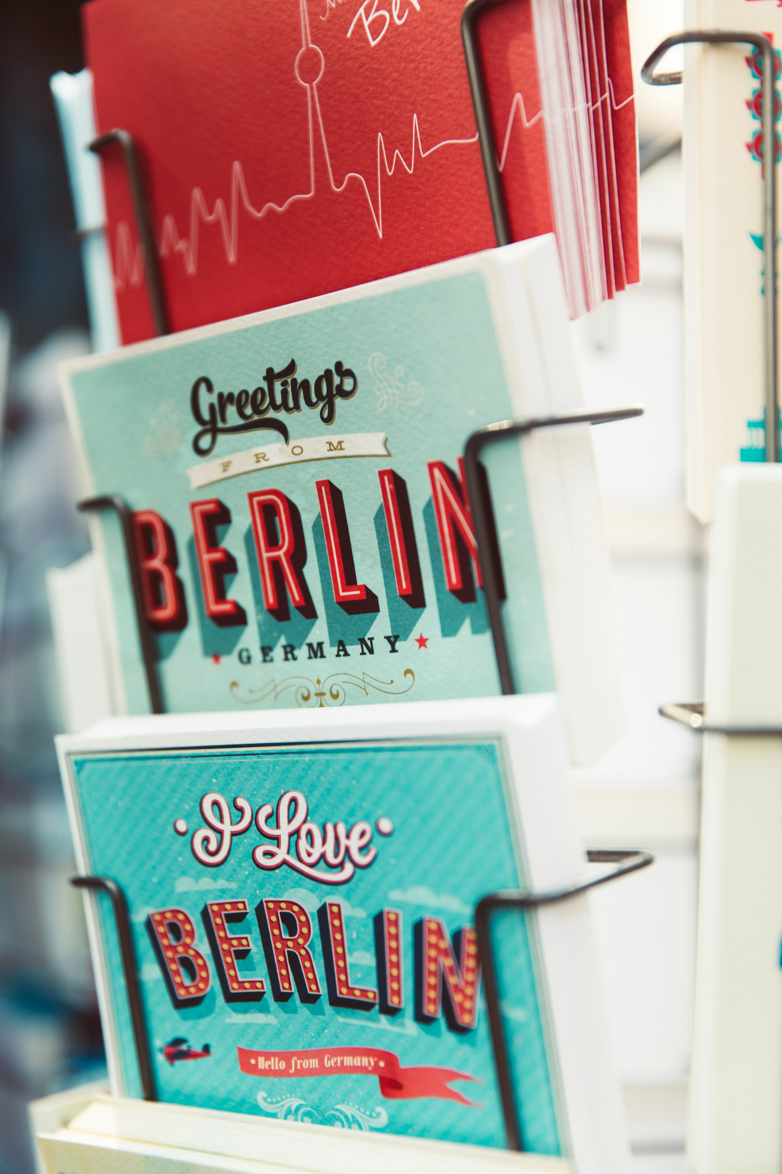 markus-spiske-0yuH4tIQIYY-unsplash.jpg