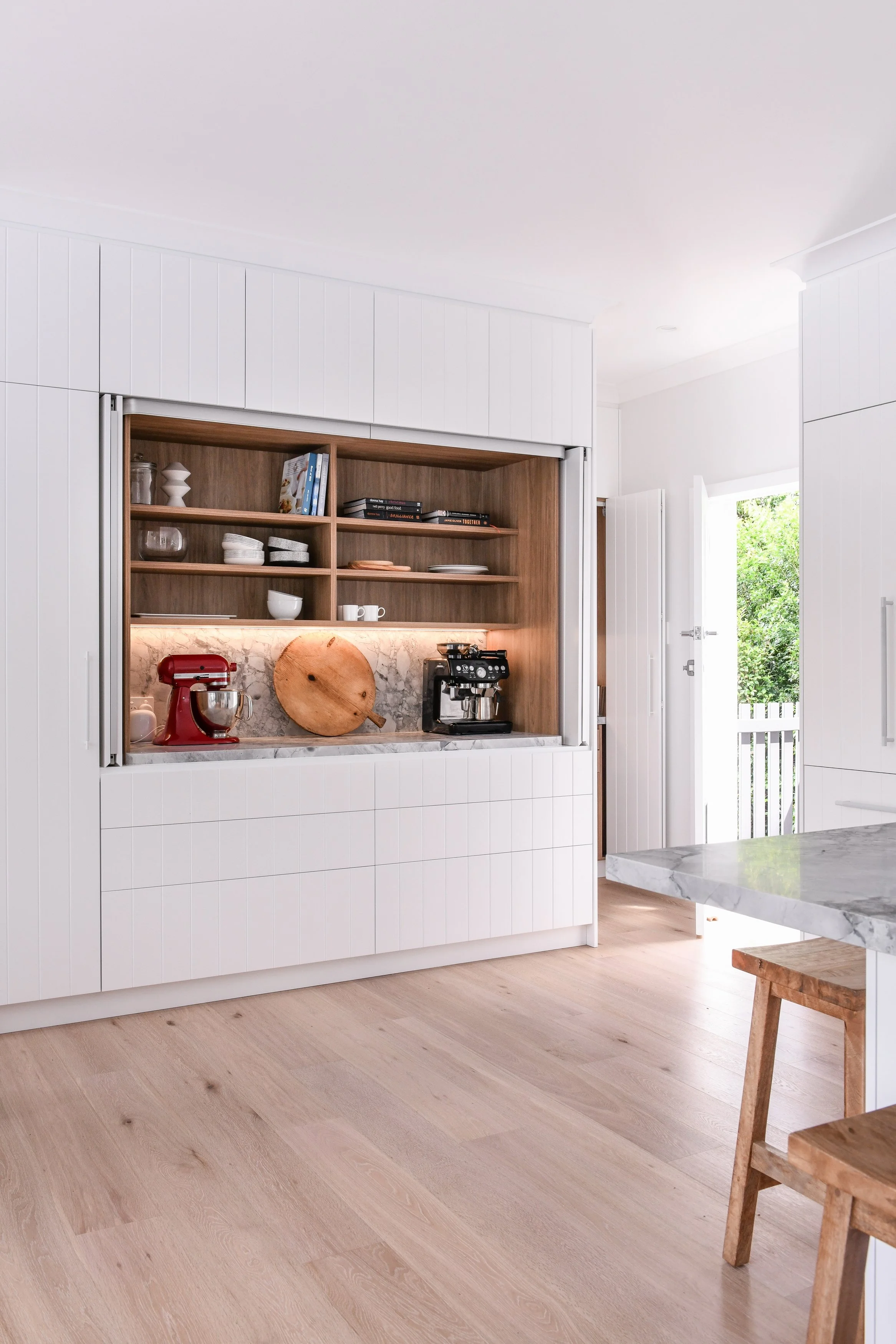 md_Catalpa Cres Kitchen-3.jpg