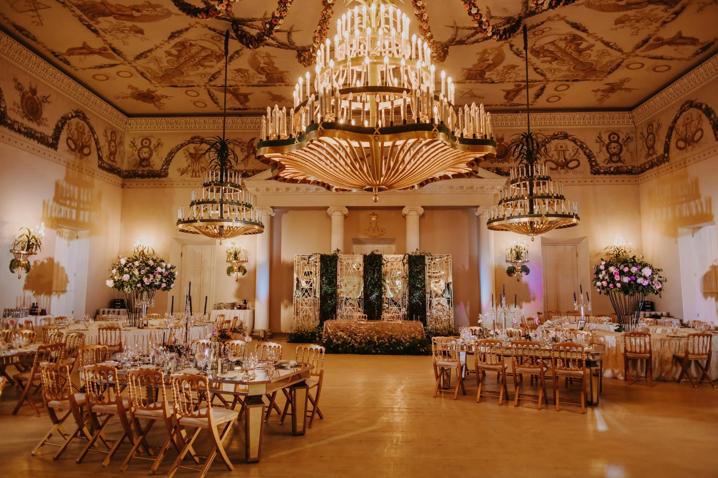 The Essentials of Luxury Wedding Planning
