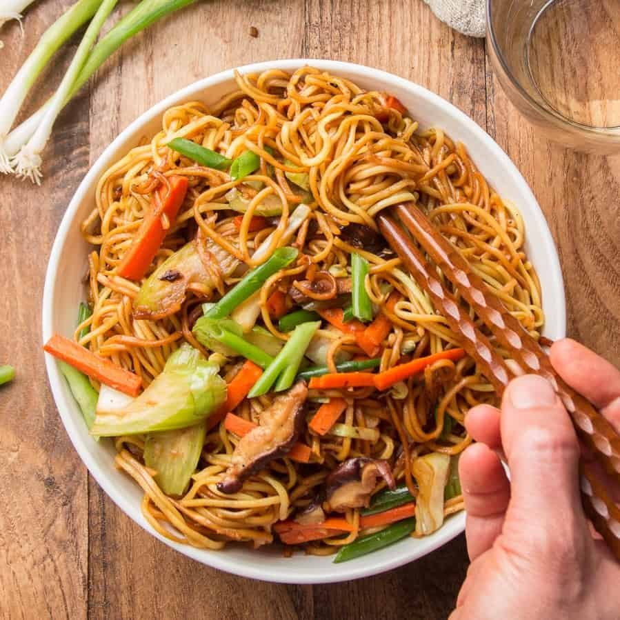 vegetable-chow-mein-square.jpeg