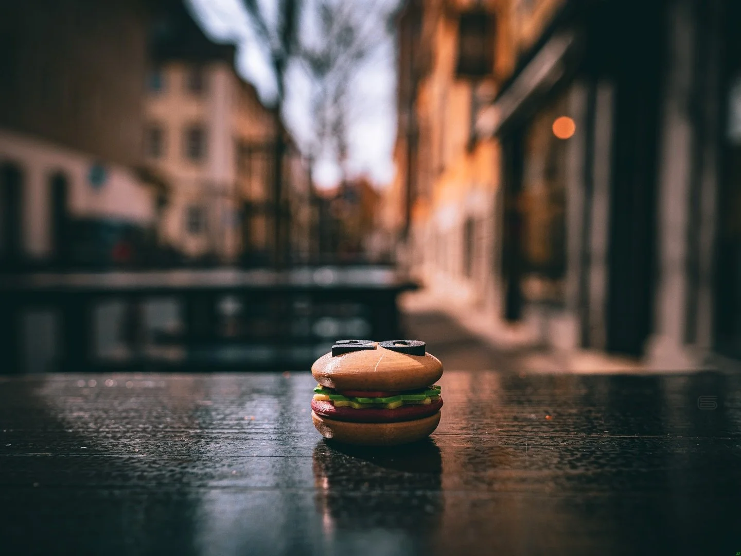 Resilience diary- pain today: 6/10. Photo: "Ħ&ocirc;ŋ&ecirc;&yacute; Ş&ouml;&yacute;"

Dinner time growing up was mostly if not all meals were home cooked, the only exception I can think of was Friday night fish and chips which was mostly d