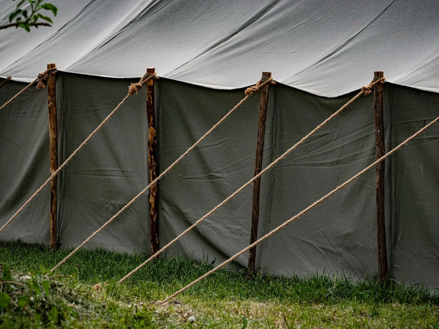 Resilience diary- pain today: 7/10. Photo: "&ETH;&iacute;śṯř&iacute;&ccedil;ṯ" 

Scouts was more popular when i was in it and with more numbers came more opportunities. One such one was district camp, an event where all the scouts in a loca